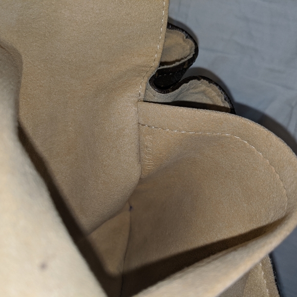 Louis Vuitton Beverly GM - Picture 13 of 15